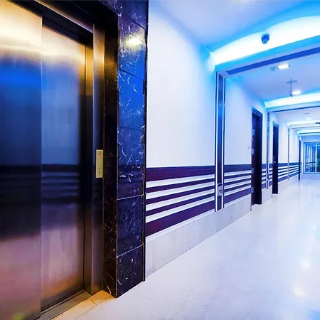 Hotel Amaltas International - Delhi-16-3